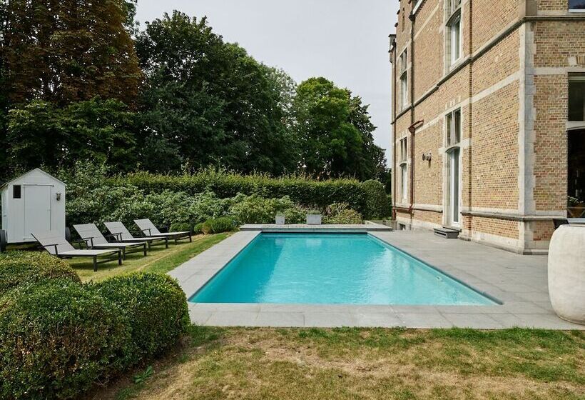 مبيت وإفطار Boutique Hotel Ter Wallen