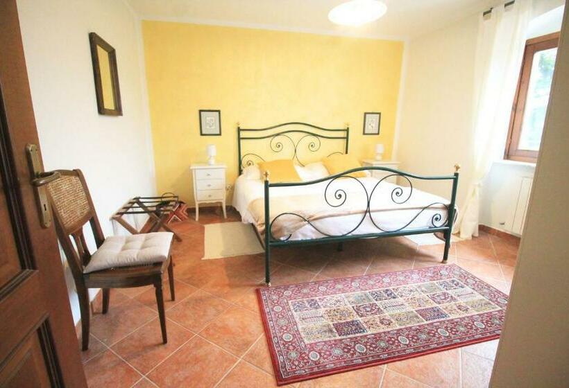 مبيت وإفطار Ca  Du Tu