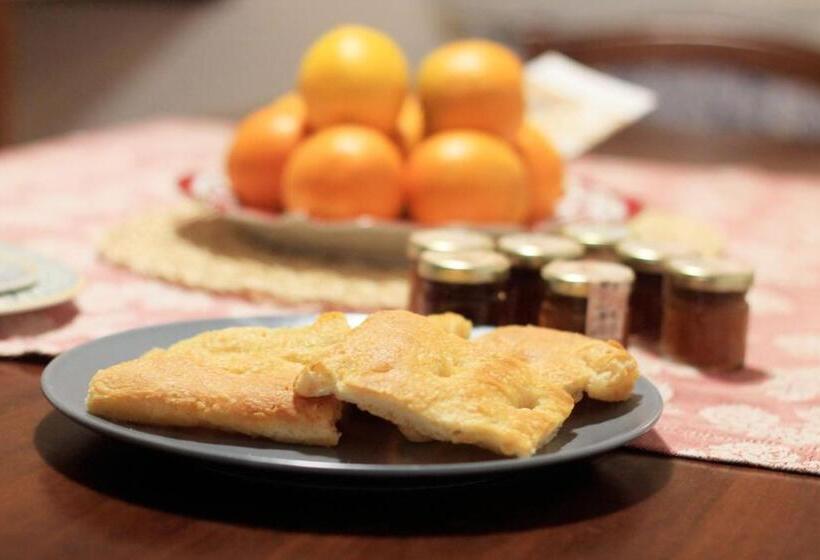 مبيت وإفطار Ca  Du Tu