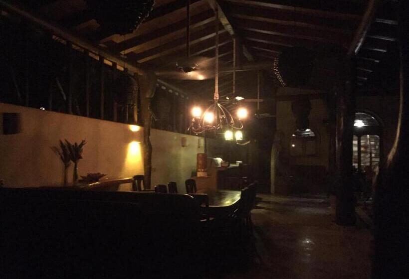 مبيت وإفطار Casa De La Costa