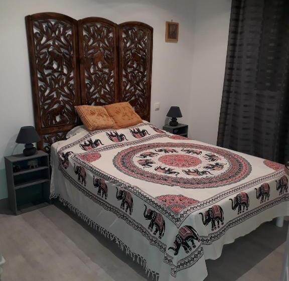 민박 Domaine De La Clotte