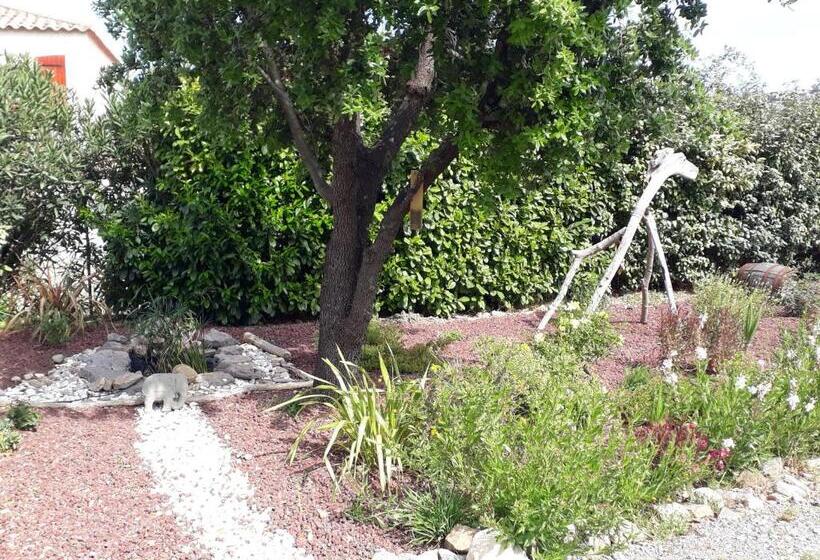 민박 Domaine De La Clotte