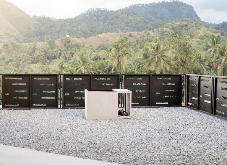 تختخواب و صبحانه Flores Passport House