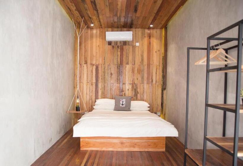 민박 Flores Passport House