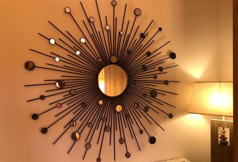 تختخواب و صبحانه Jenny S Country Dreamhouse