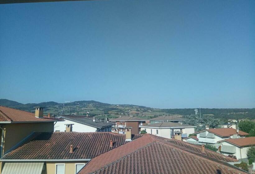 ベッドアンドブレックファースト L Angolo Di Betti