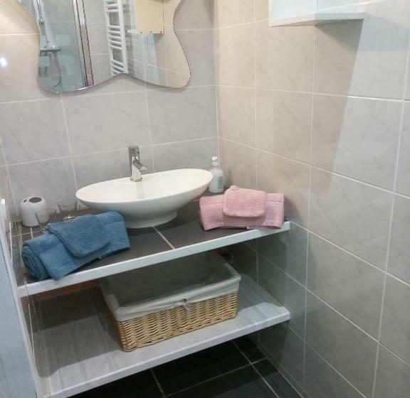 Bed and Breakfast La Chambre Du Clos Barriant