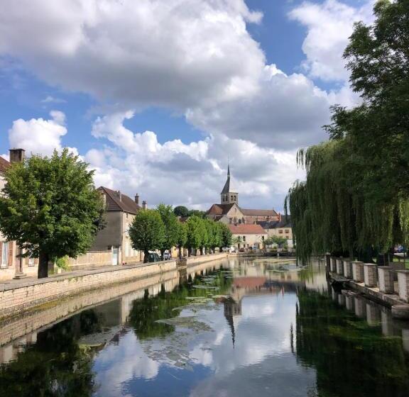 צימר La Cour Des Délices