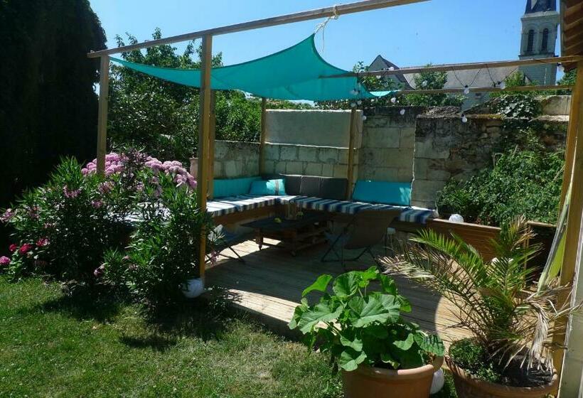 ベッドアンドブレックファースト La Douceur Saumuroise Avec Petit Déjeuner