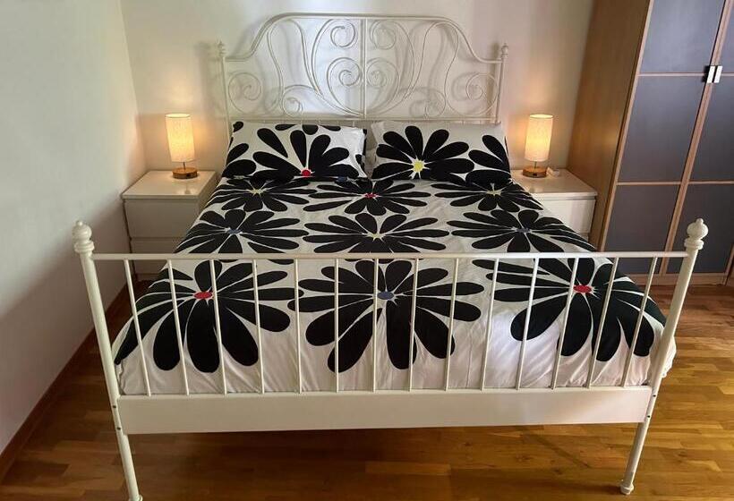 تختخواب و صبحانه La Loggia Del Ciliegio In Chianti