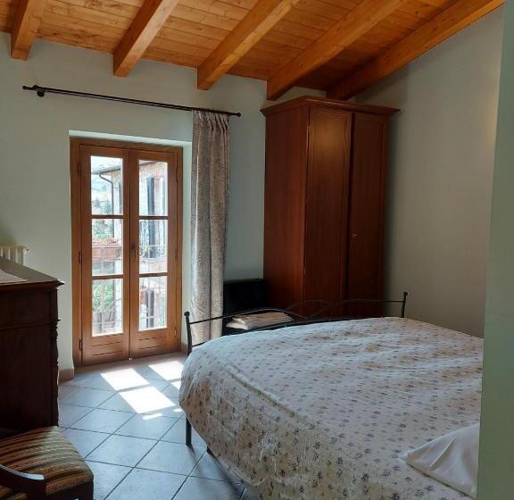 ベッドアンドブレックファースト La Montadaria