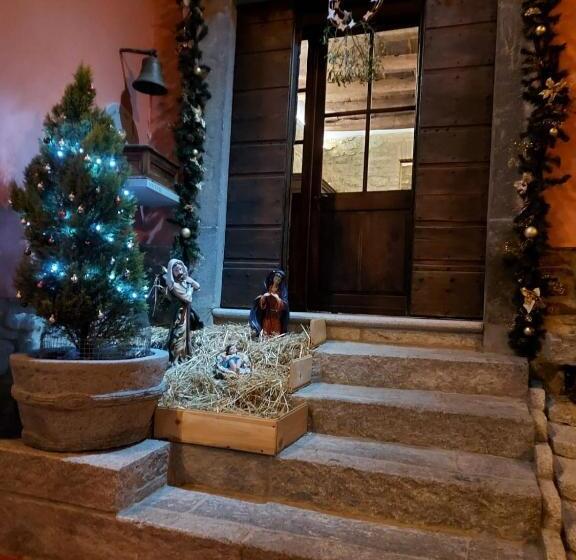 ベッドアンドブレックファースト La Montadaria