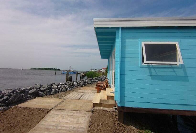 Bed and Breakfast Slaaphuisjes Lauwersmeerplezier!