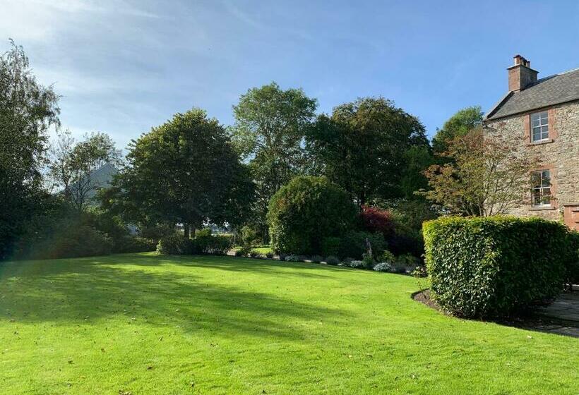 צימר The Ghillie