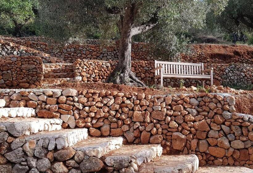 צימר Villa Foia Vella   Adults Only