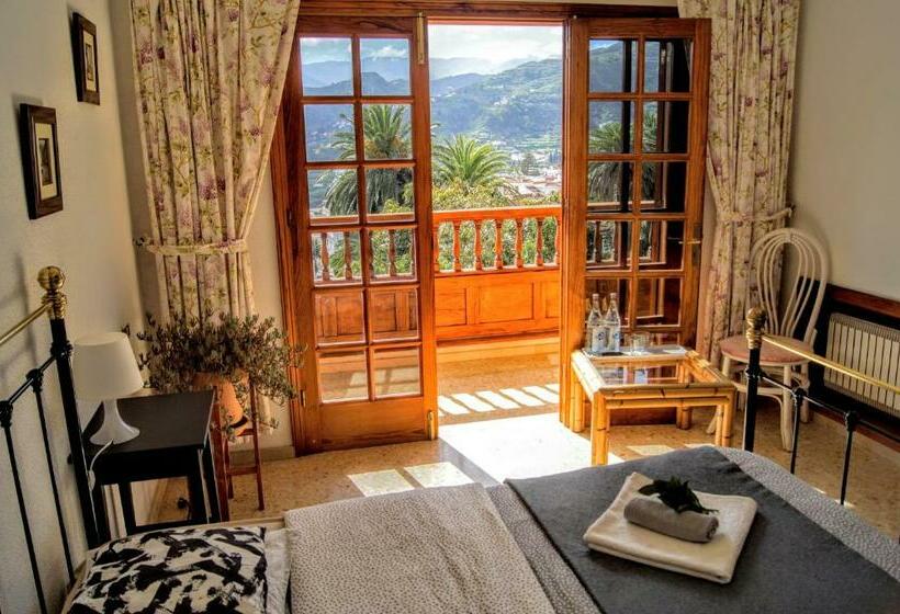 민박 Villa Santini