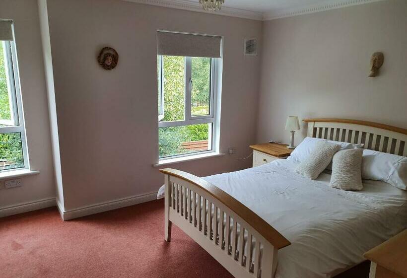 צימר Wolseley Park Guest House