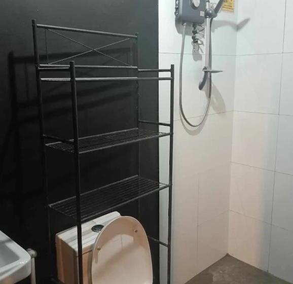 تختخواب و صبحانه Zoom Bnb