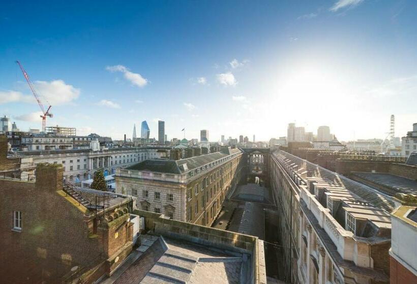 Ehthele Private Suites