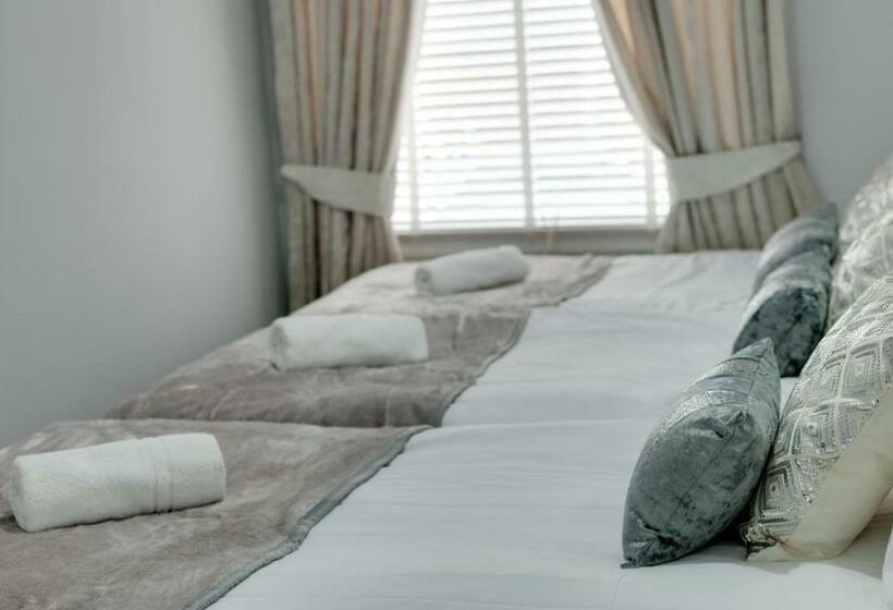 ホテル Rst Rodney Street