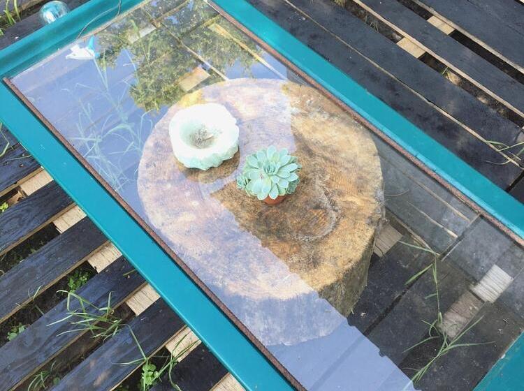 בית מלון כפרי Cosmic English Bus 2 Floor