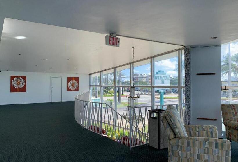 酒店 International Inn On The Bay