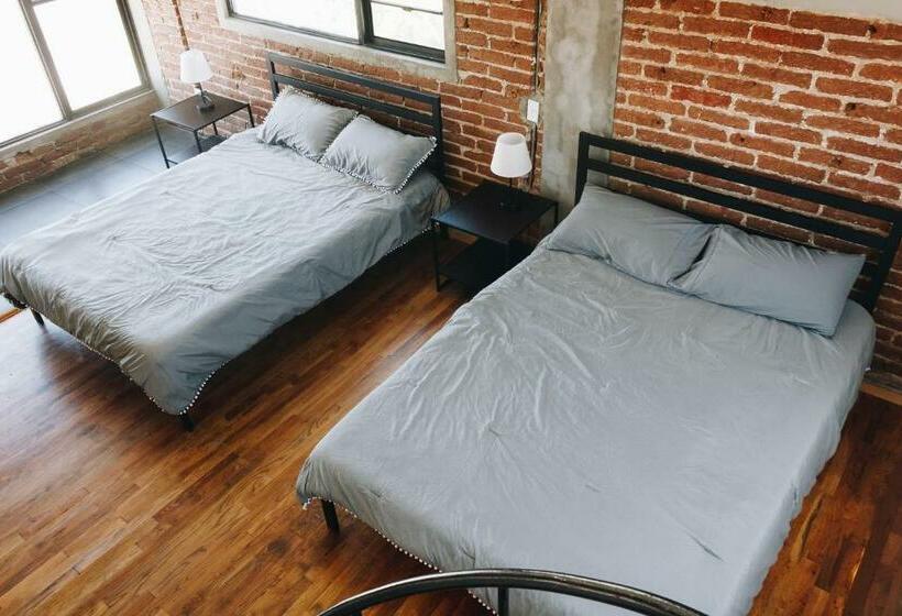 בית מלון כפרי Lofts @estacion Federal