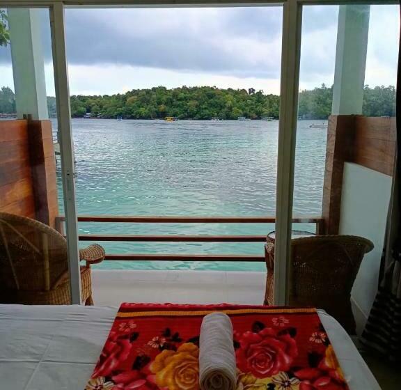 هتل Mr. Bean Resort