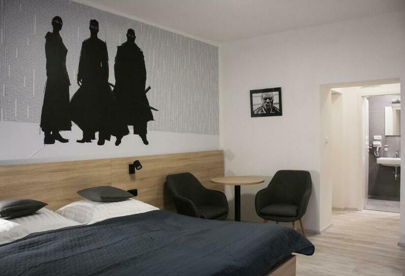 酒店 Penzion Via Ferrata