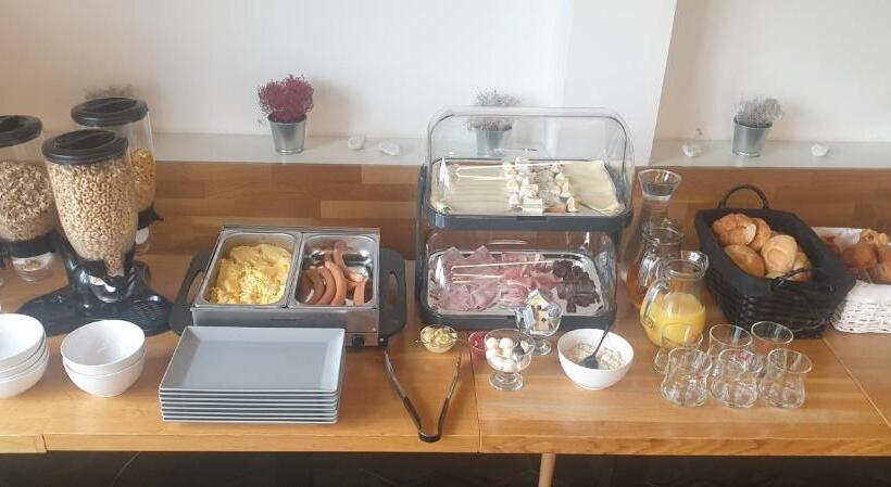 酒店 Penzion Via Ferrata