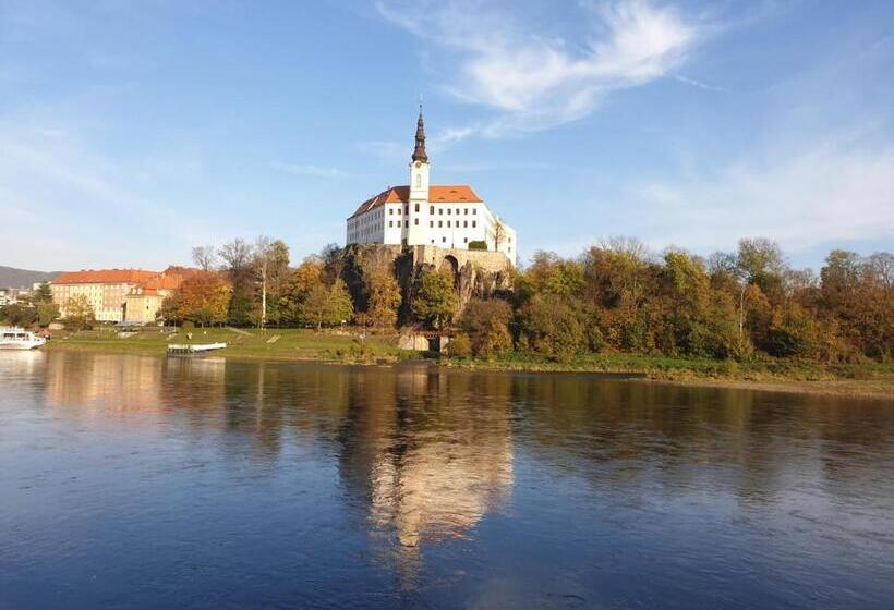 هتل Penzion Via Ferrata