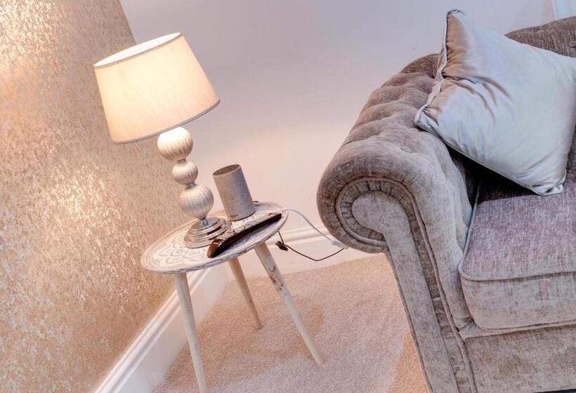 ホテル Rst Rodney Street