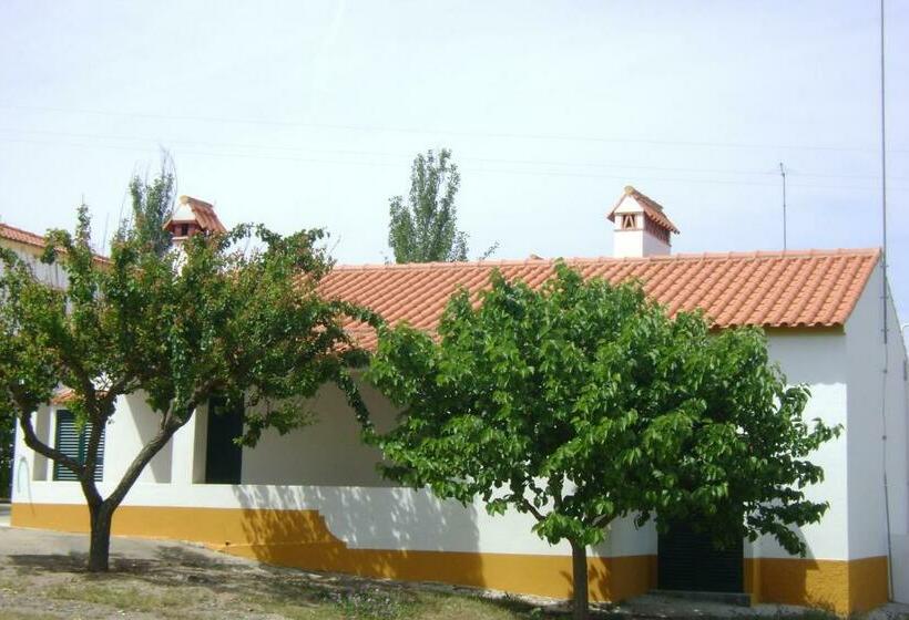 Отель Tapada Da Beirã