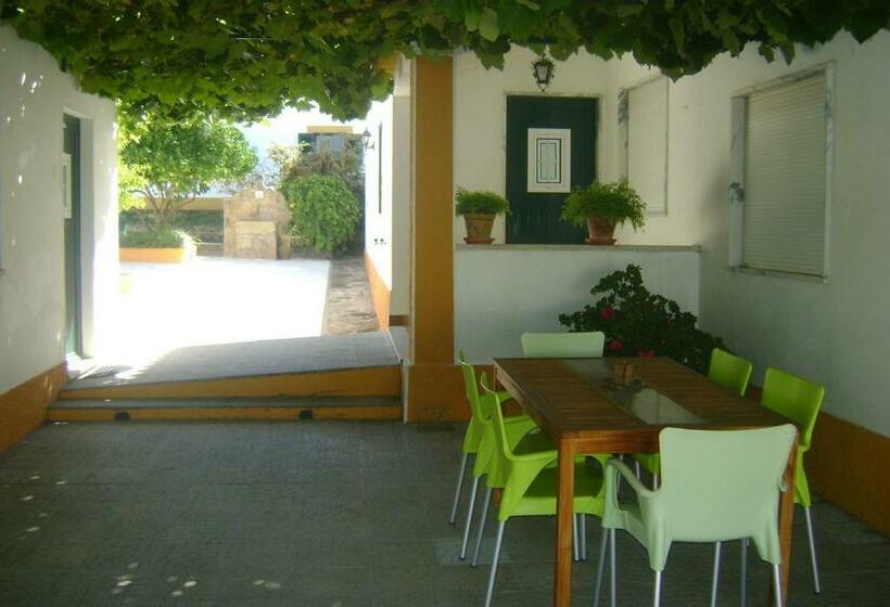 Отель Tapada Da Beirã