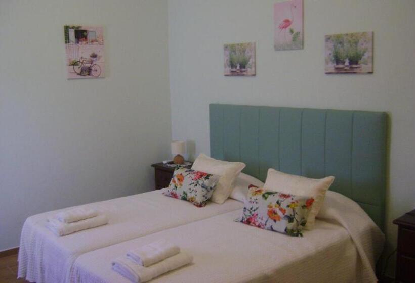 Отель Tapada Da Beirã