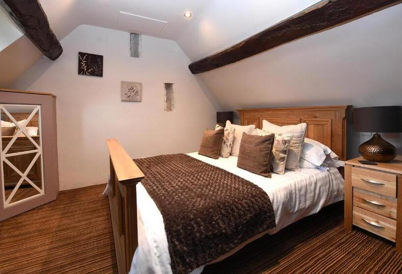 Отель Ye Olde Punchbowl Country Inn & Gardens