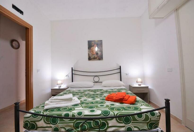 ベッドアンドブレックファースト Affittacamere Convivio