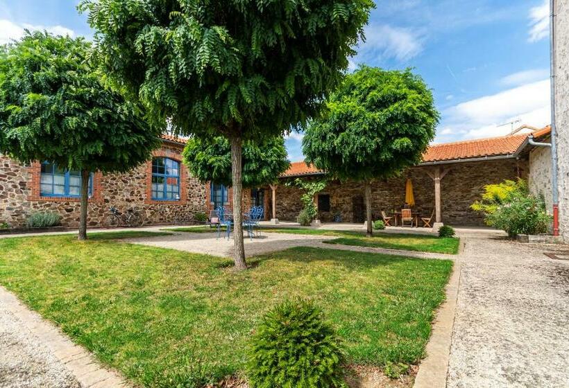 Le Domaine Des Ecoliers B&b