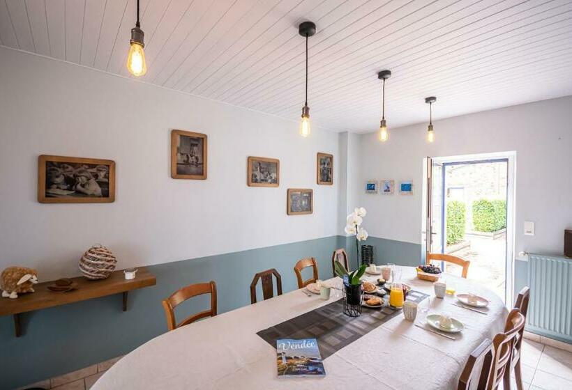 Le Domaine Des Ecoliers B&b