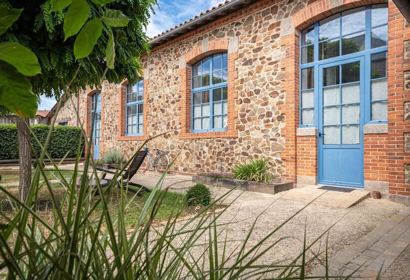 Le Domaine Des Ecoliers B&b