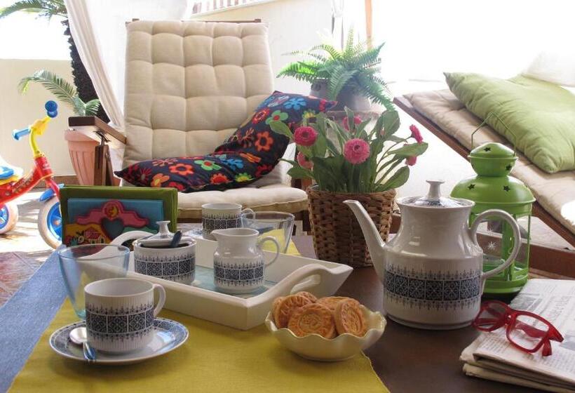 פנסיון A Casa Di Andrea E Lucia