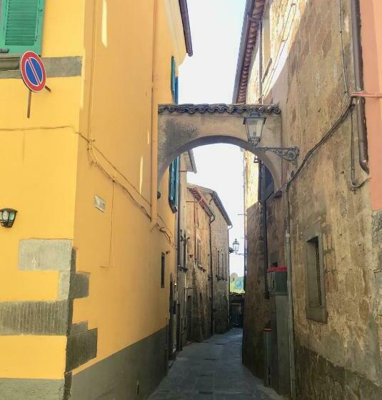 פנסיון Alessia House