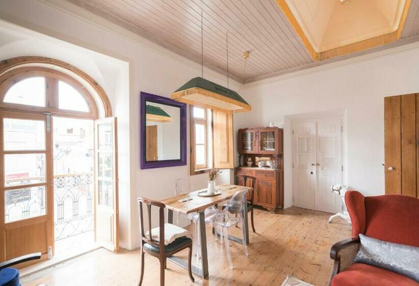 بنسيون Bohemian Antique Guesthouse