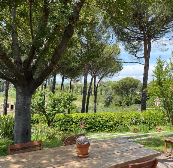 פנסיון Botanea Guest House