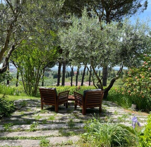 פנסיון Botanea Guest House