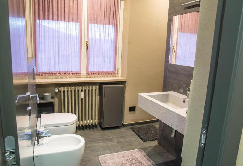 بنسيون Camelia