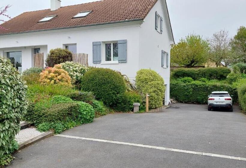 بنسيون Chambre Avec Suite De 26 M2