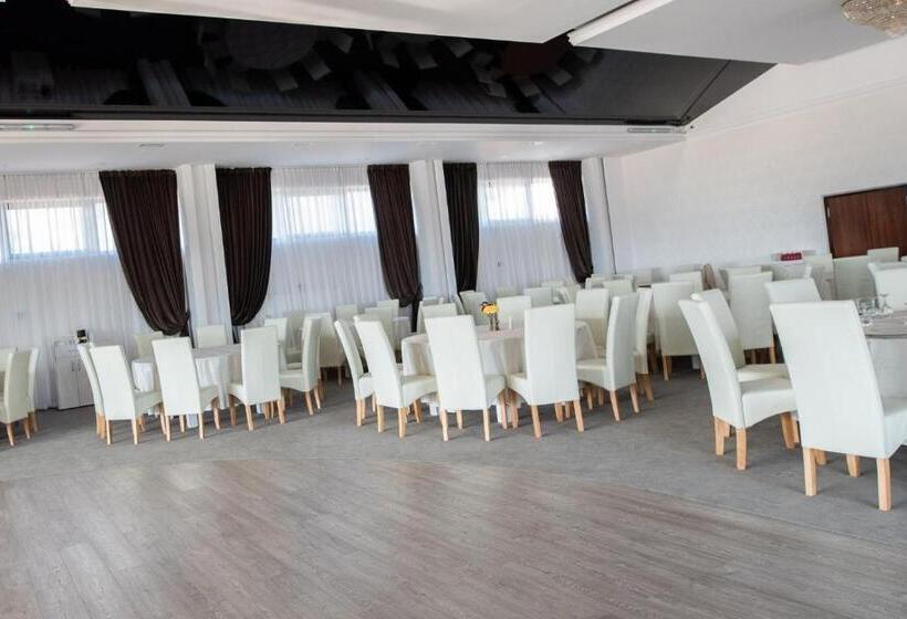 פנסיון Complex Noblesse