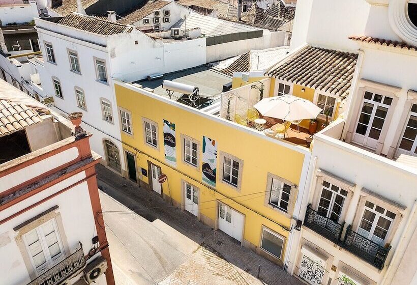 펜션 Faro Guest House