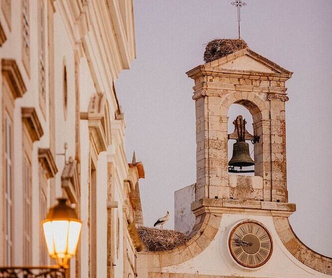 펜션 Faro Guest House